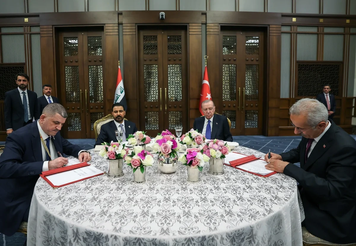 Türkiyə təbii sərvətlər qarşılığında İraqda infrastruktur yeniləmələrində iştirak edəcək