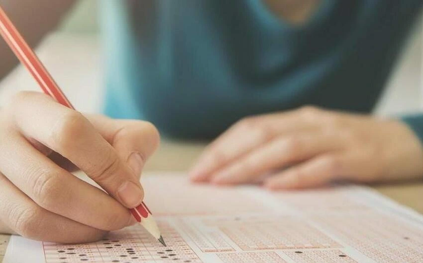 Bu qruplar üzrə ən yüksək nəticə göstərən abituriyentlərin adları açıqlandı