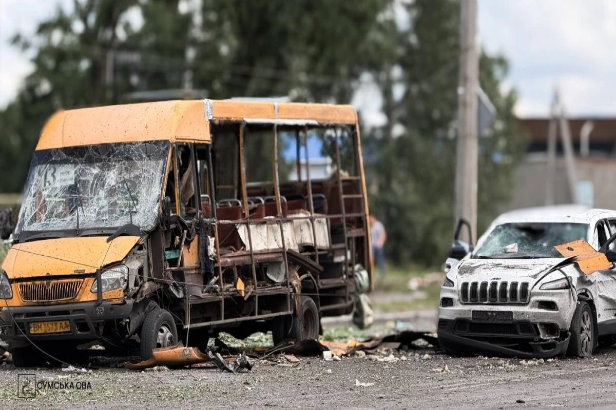Rusiya Sumıya zərbələr endirib, biri uşaq olmaqla dörd nəfər ölüb