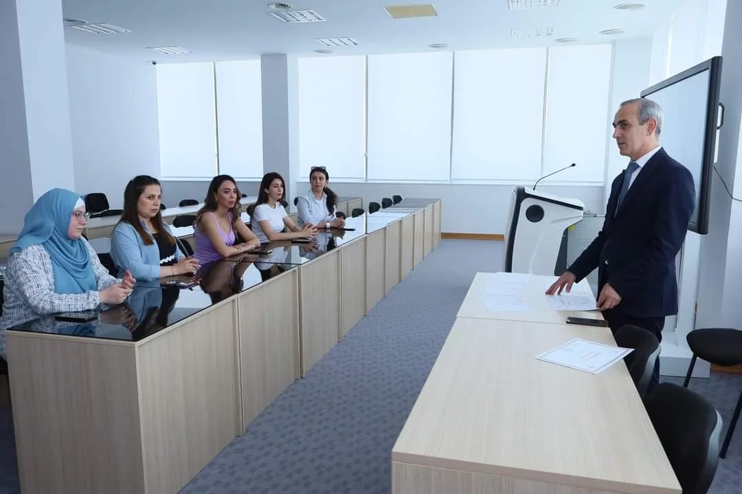 MEK-də təlim keçən bir qrup gənc sertifikatla təltif olunub -Fotolar