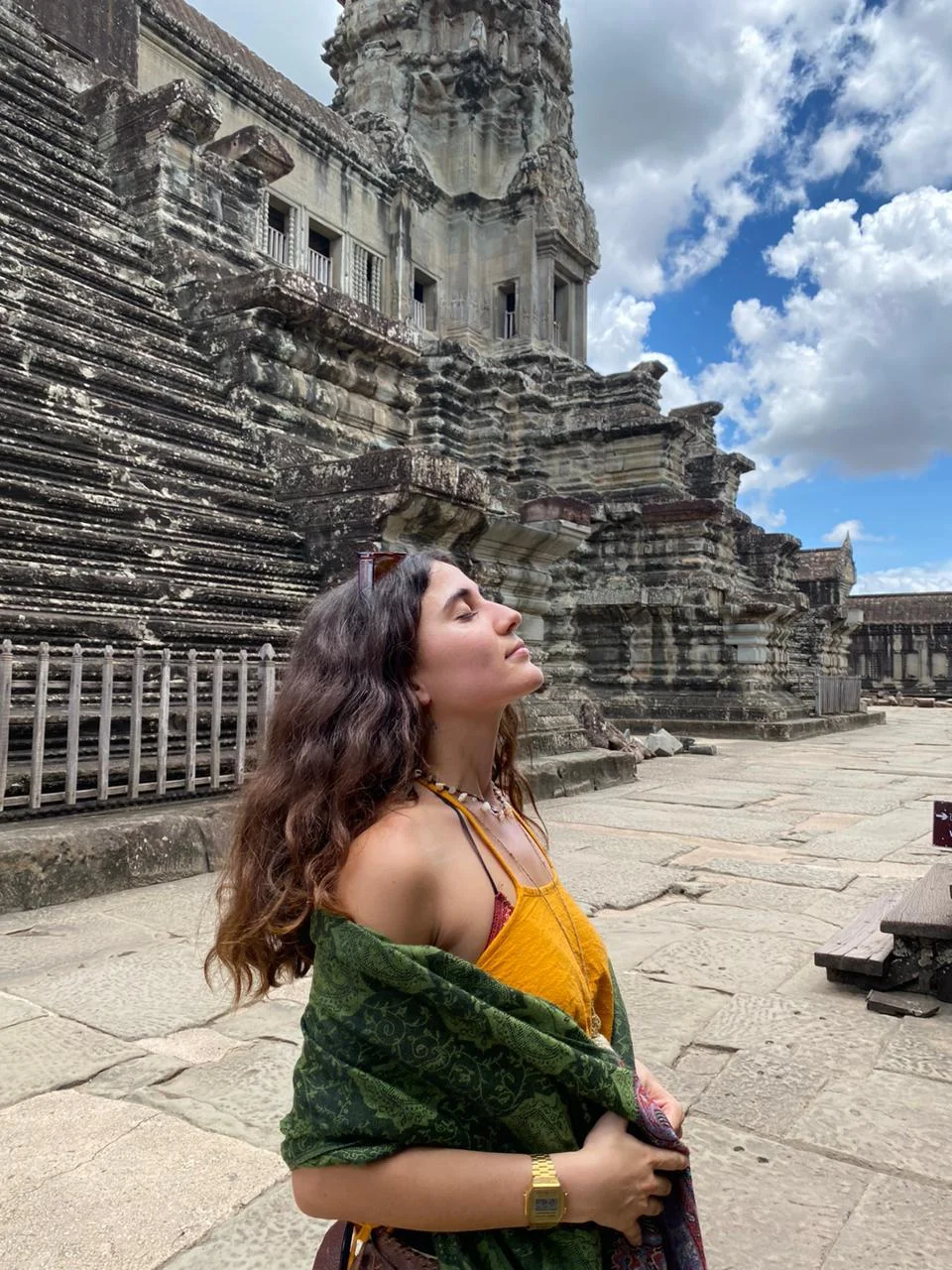 “Evim bel çantamdadır” -MÜSAHİBƏ