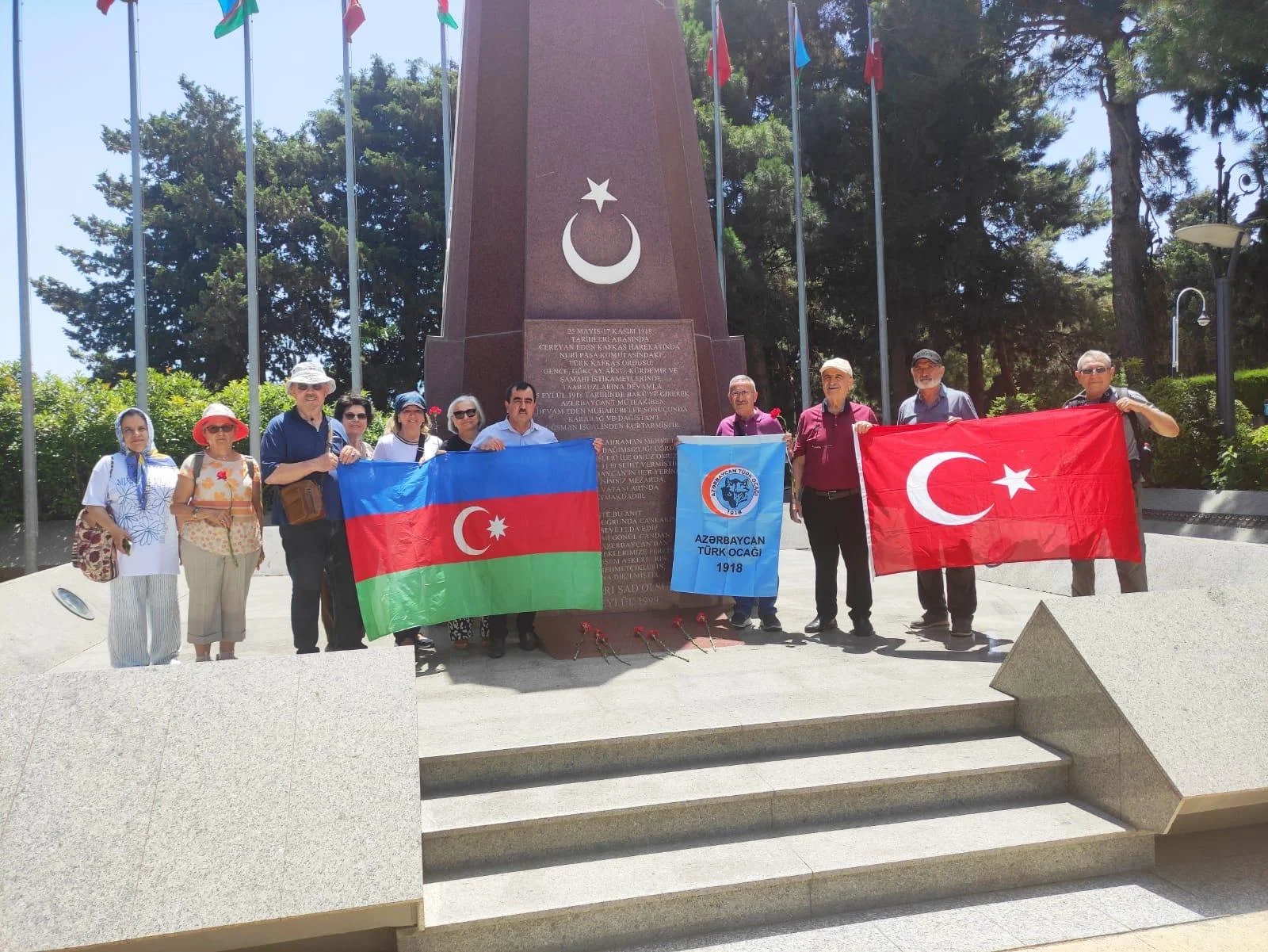 Türk milliyətçiləri Azərbaycanda səfərdədirlər - FOTOLAR