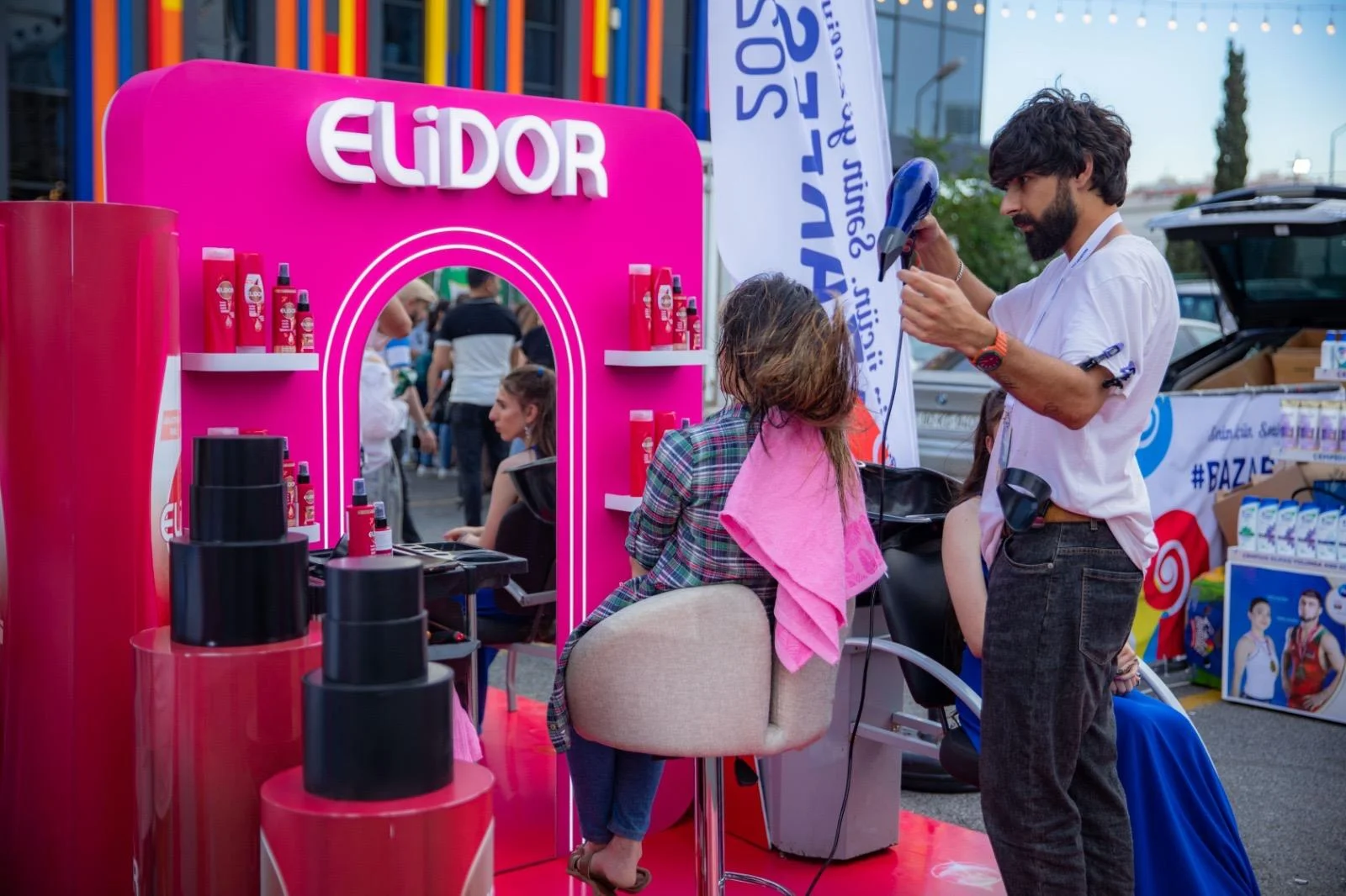 Bazarstore Bazarfest – gözəllik festivalı ilə ilkə imza atdı