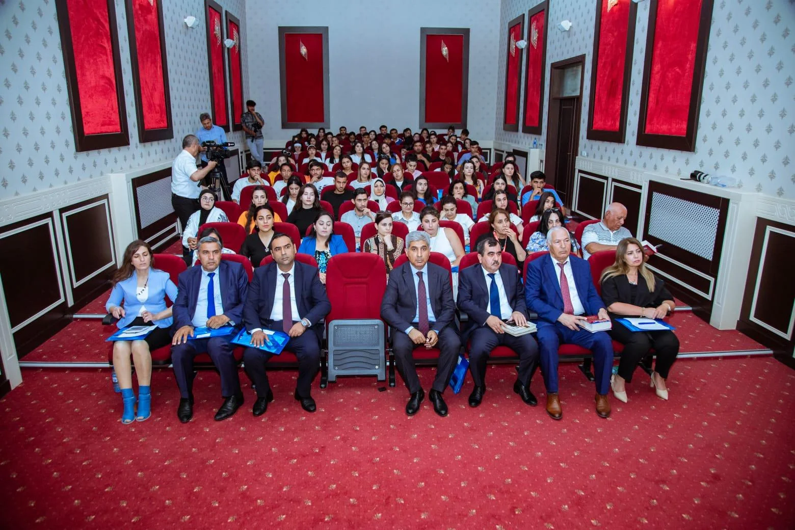 Naxçıvanda jurnalistikaya həsr olunan konfrans keçirildi - FOTO+VİDEO