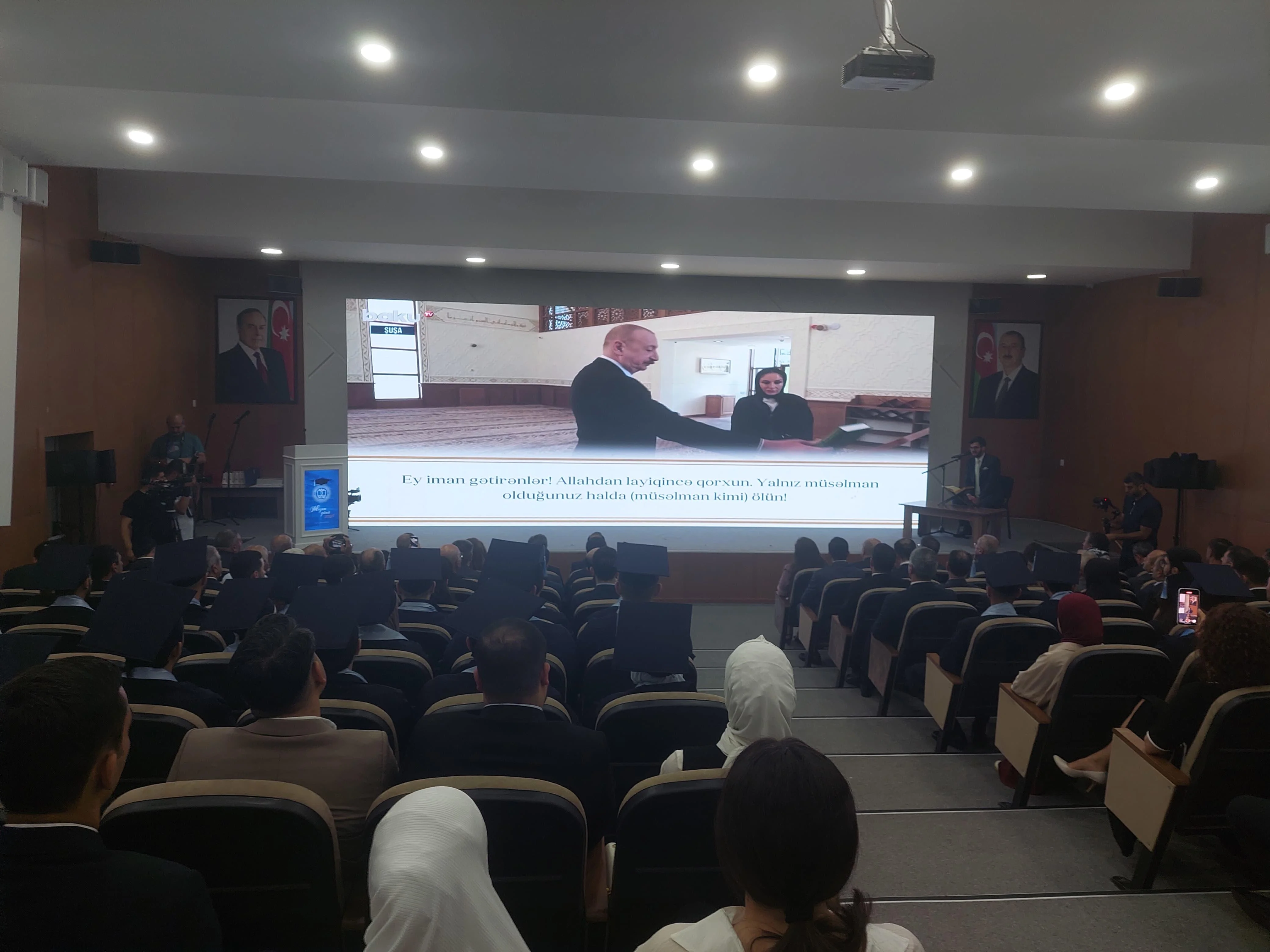 Azərbaycan İlahiyyat İnstitutunda Məzun Günü qeyd olunub -FOTO