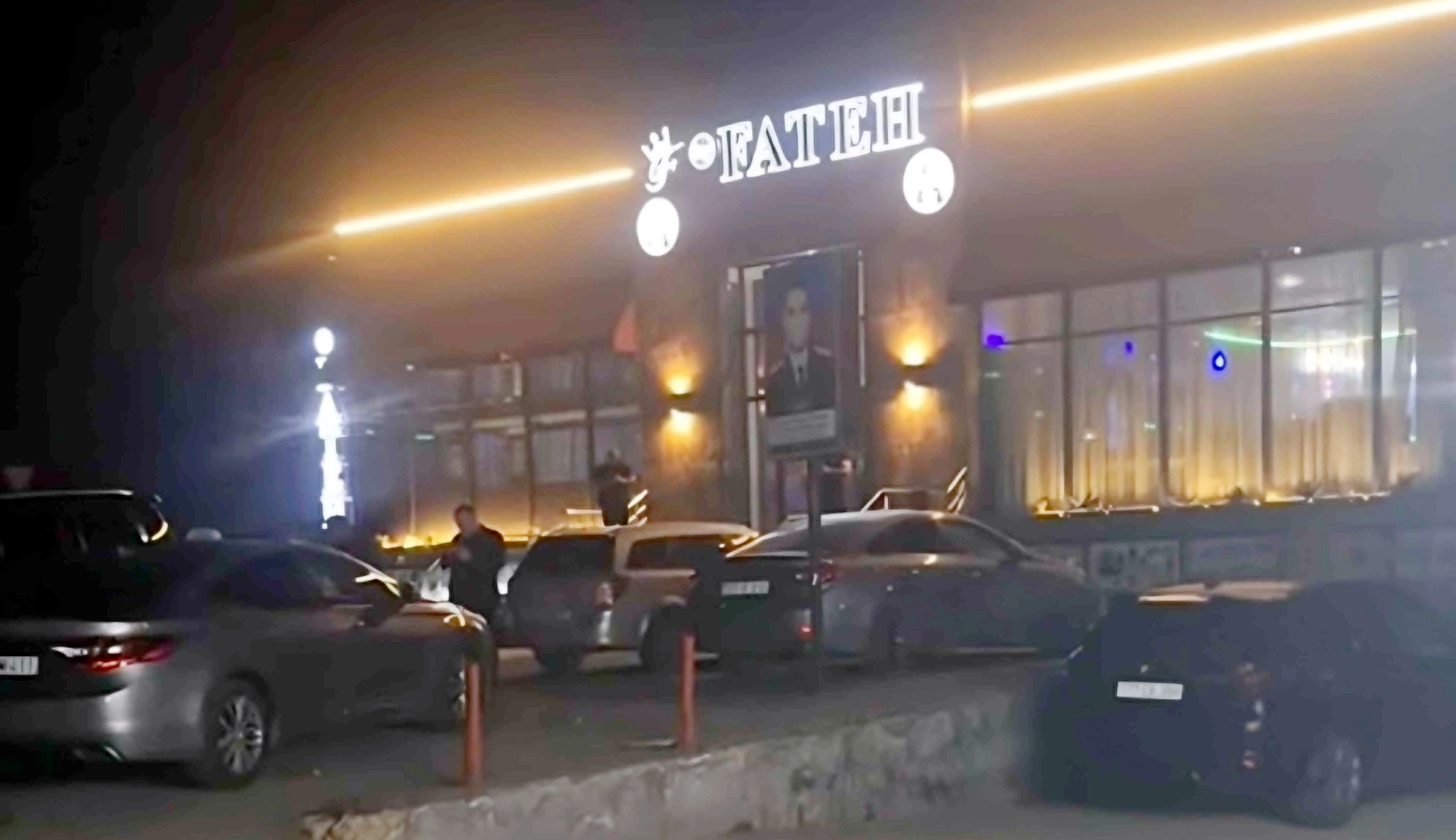 Şəhid şəkillərini restoran və obyektlərin qarşısında asmaq doğru deyil - RƏY
