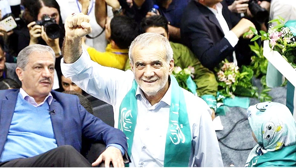 Pezeşkian vəzifəsində qalacaq, bu yolda şəhid olmağa da hazırdır - Əfşar Sülryman