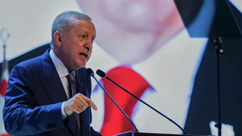 Ərdoğan Aİ-ni Türkiyəni müdafiə təşəbbüslərinə daxil etməyə çağırıb