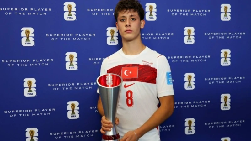 Arda Gülər Türkiyə-ABŞ matçının ən yaxşı oyunçusu seçildi