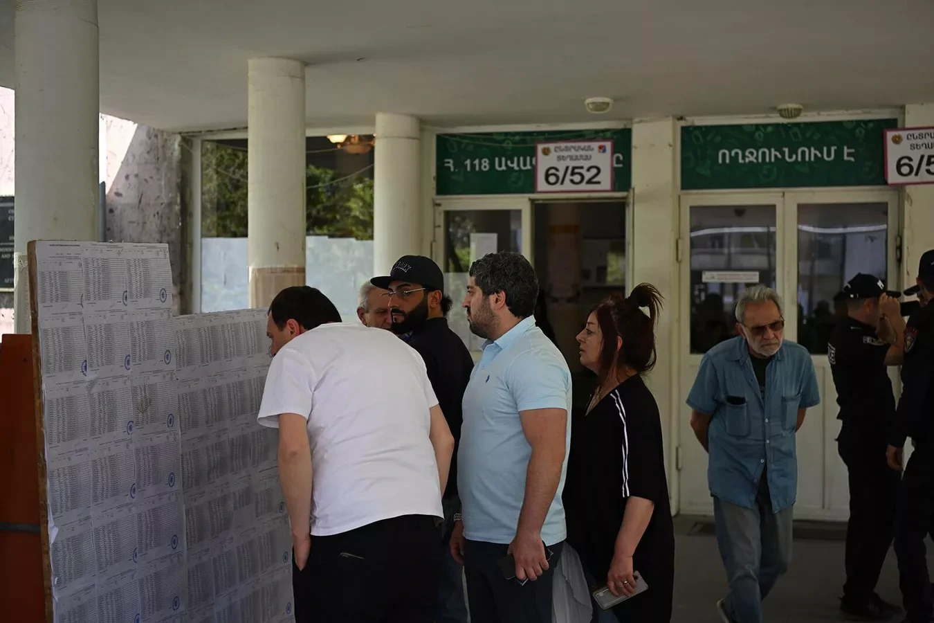 Ermənistanda DİN-ə seçki pozuntuları ilə bağlı 53 müraciət daxil olub