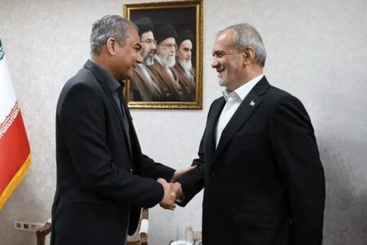 Pezeşkian və pakistanlı nazir ABŞ ilə aparılan danışıqları müzakirə ediblər