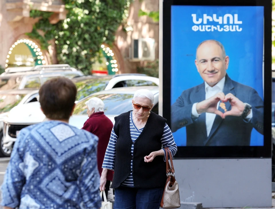 Ermənistanda "karusel"i görən Avropa niyə susur?