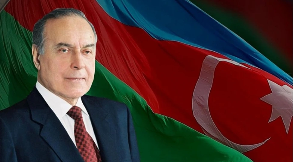 Tarixi yaşayanlar və tarixi yaradanlar – Tarix yaradan liderin media siyasəti