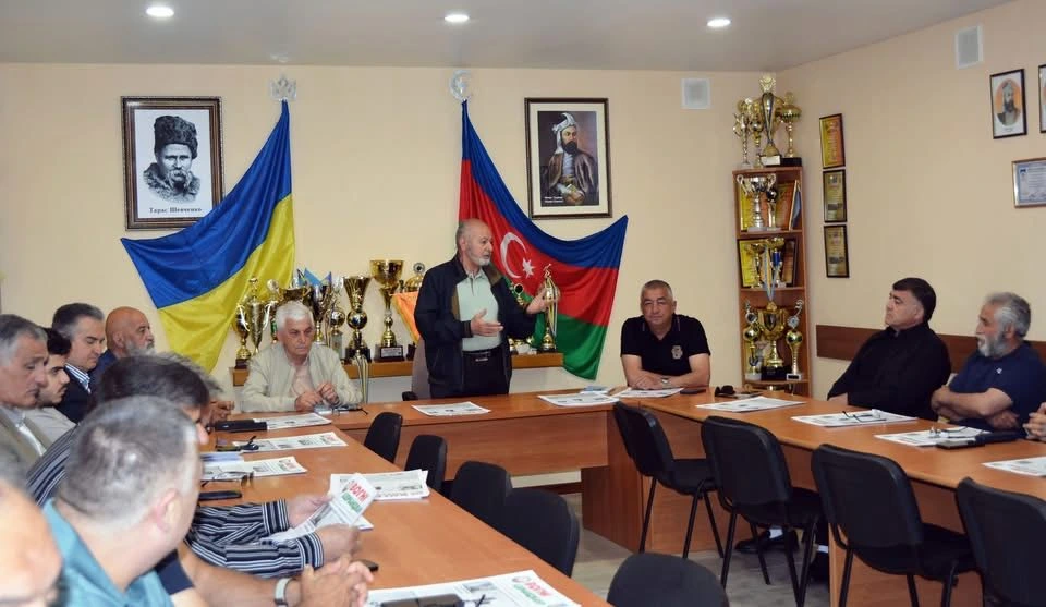 Ukrainlər Oleq Babak haqqında kitabı razılıqla qarşılayıb -FOTO