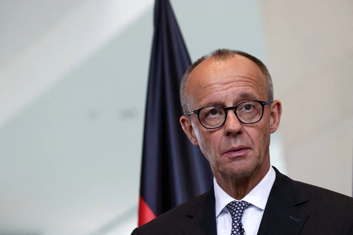 Merz: Ukrayna müharibə vəziyyətində olduğu müddətdə Aİ üzvü ola bilməz