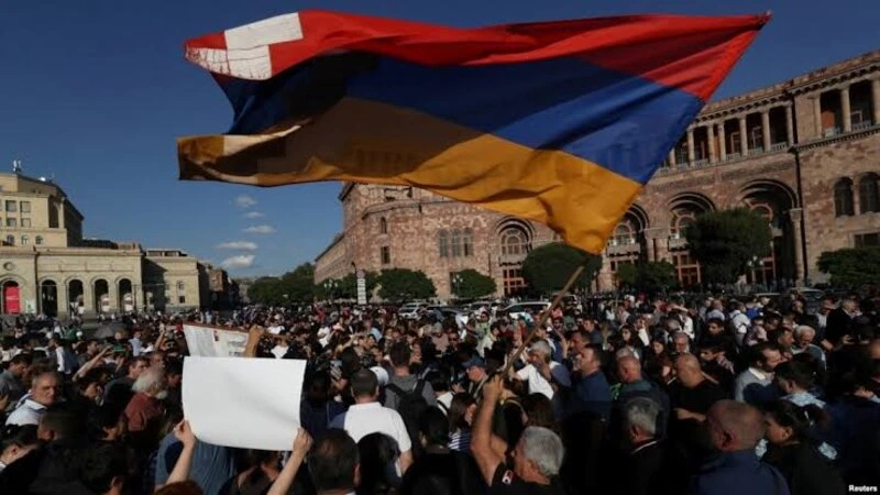 İrəvanda parlament seçkilərinin nəticələrinə etiraz aksiyası keçirilib