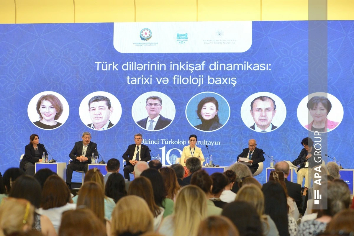 Türk Dünyası Həftəsində türk dillərinin inkişaf dinamikası müzakirə olunub