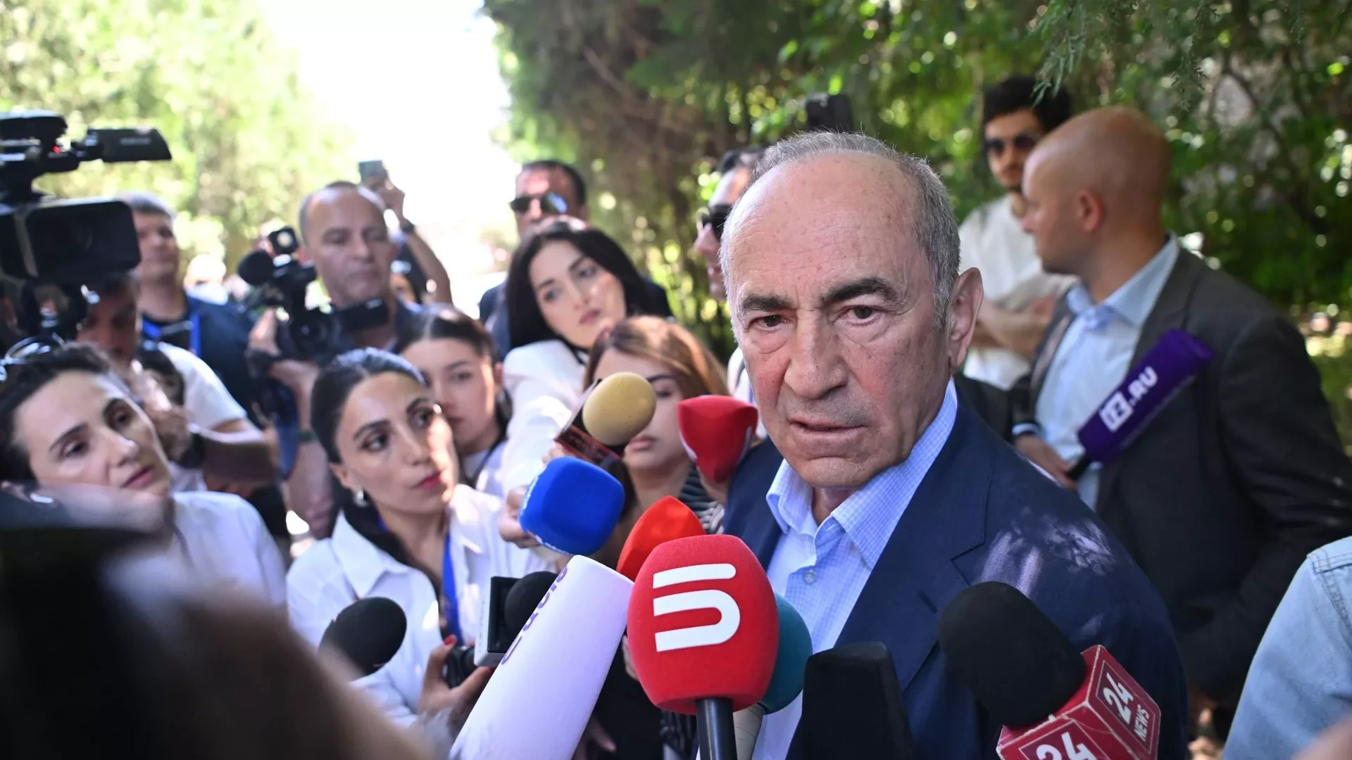 Köçəryan: Paşinyan “1 mart” mövzusu ilə məsuliyyətdən yayınmağa çalışır