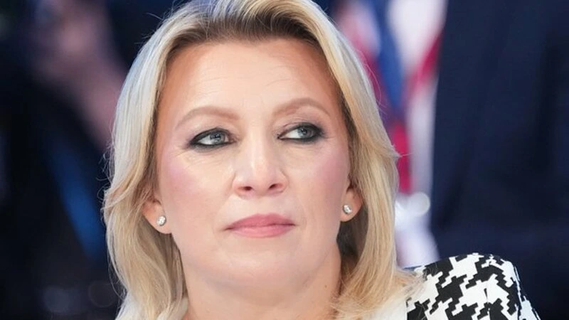 Zaxarova Makrona: Onlara verdiyiniz silahlar kimə qarşı istifadə ediləcək?