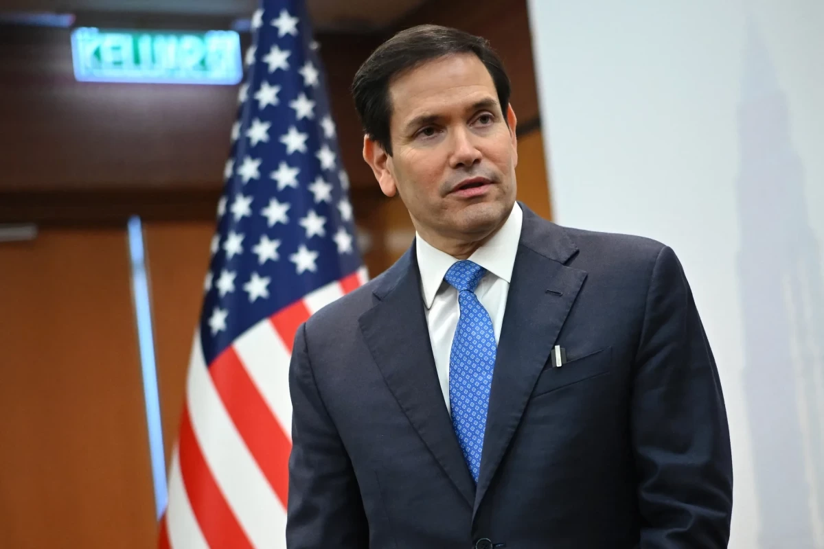 Rubio: İranın Hörmüz boğazından keçid üçün ödəniş tələb etməsinə icazə verilməyəcək