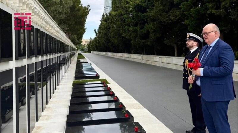 Səfir: Britaniya Azərbaycanla tərəfdaşlığı daha da gücləndirməkdə qərarlıdır