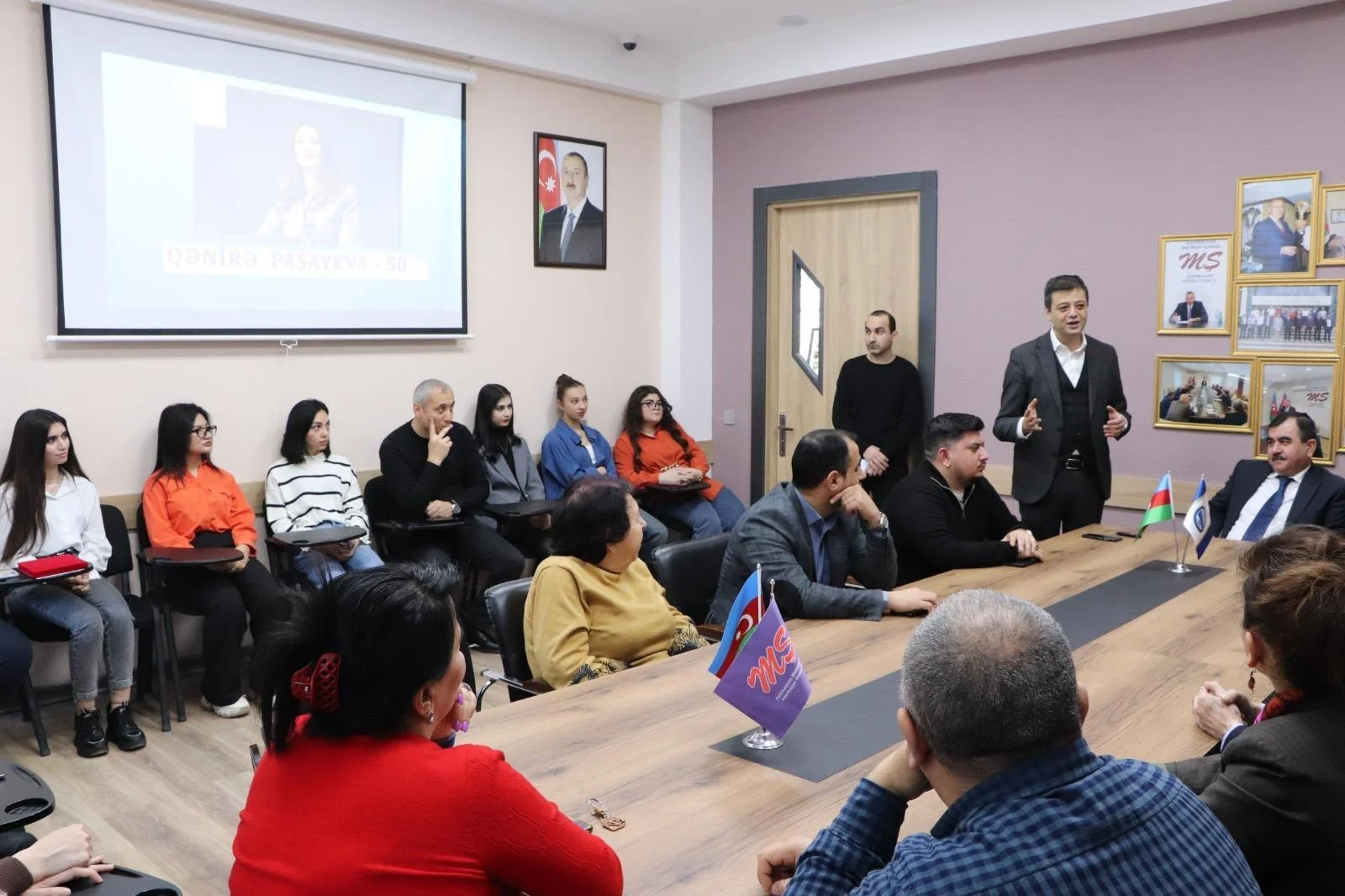 Jurnalistika fakültəsində Qənirə Paşayeva işığı - FOTOLAR