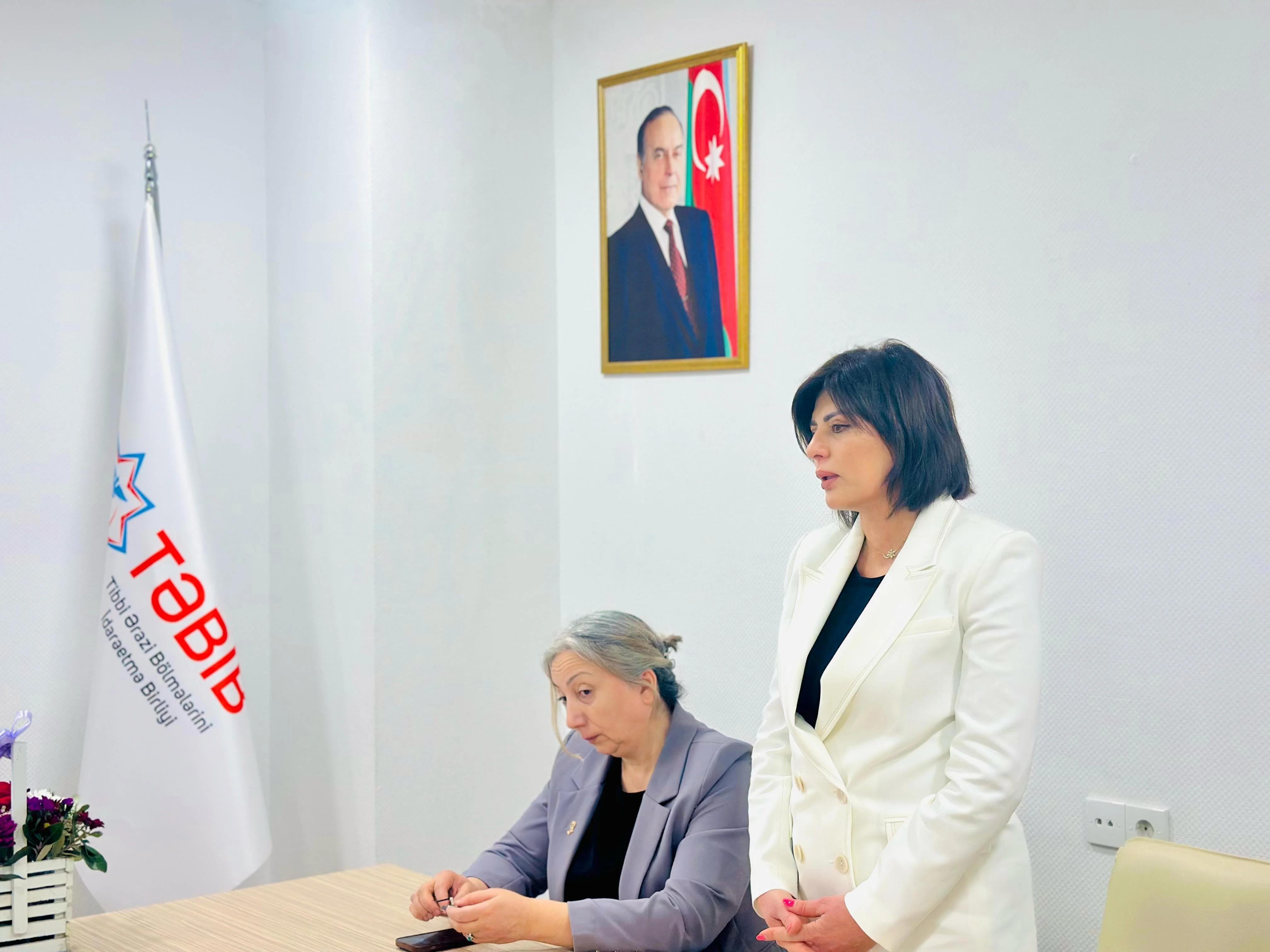 Abşeron Rayon Mərkəzi Xəstəxanasında 8 Mart münasibətilə şəhid, qazi və veteran ailələri ilə görüş keçirilib -FOTO