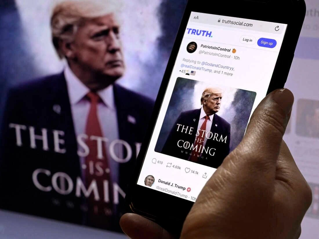 Trampın sosial media hesabındakı paylaşımları kim yazır?