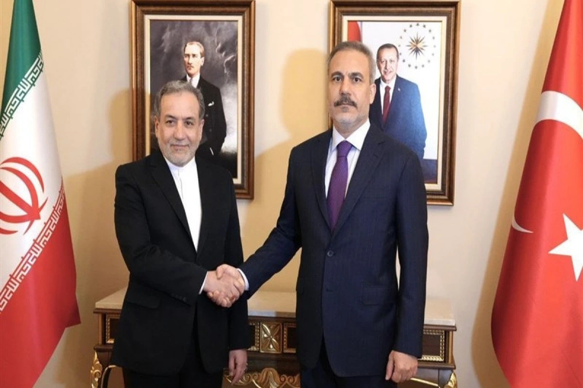 Əraqçi Hakan Fidanla telefon danışığında Türkiyəyə raket atılmasını təkzib edib