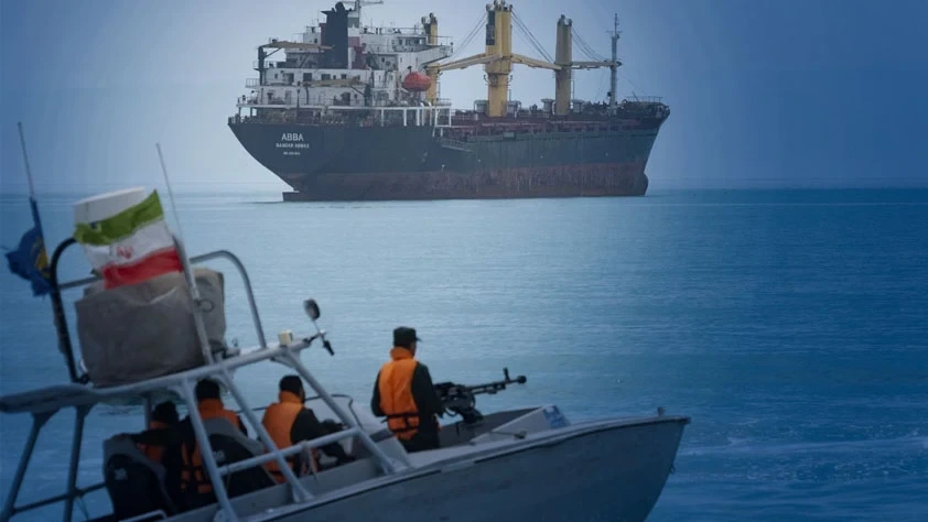 Hörmüz boğazı tamamilə bağlandı