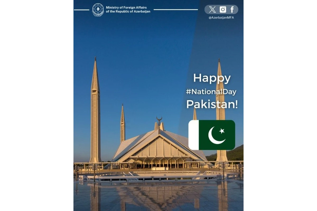 XİN Pakistan xalqını təbrik edib