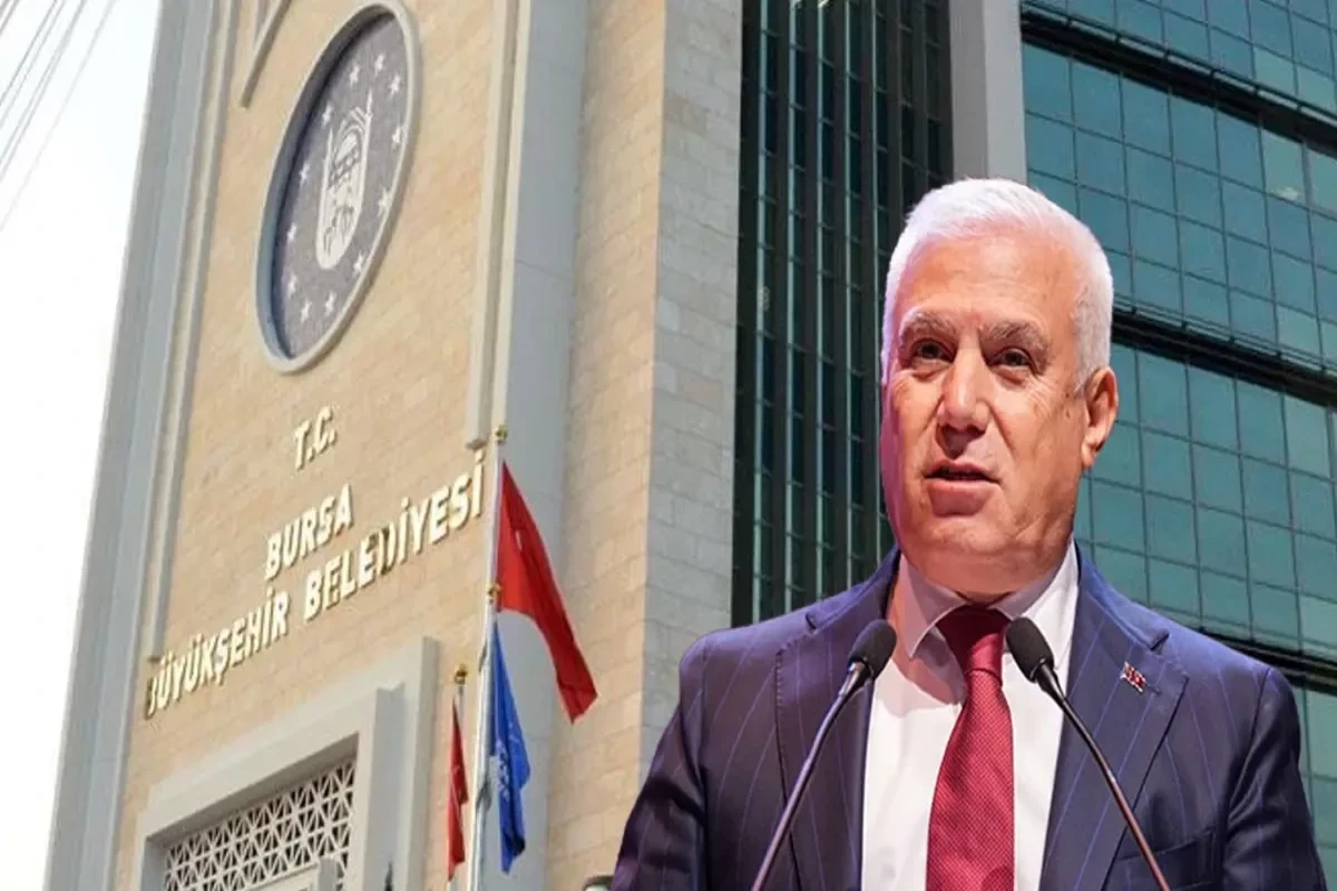 Bursa bələdiyyəsinin sədri və ailə üzvləri saxlanılıb