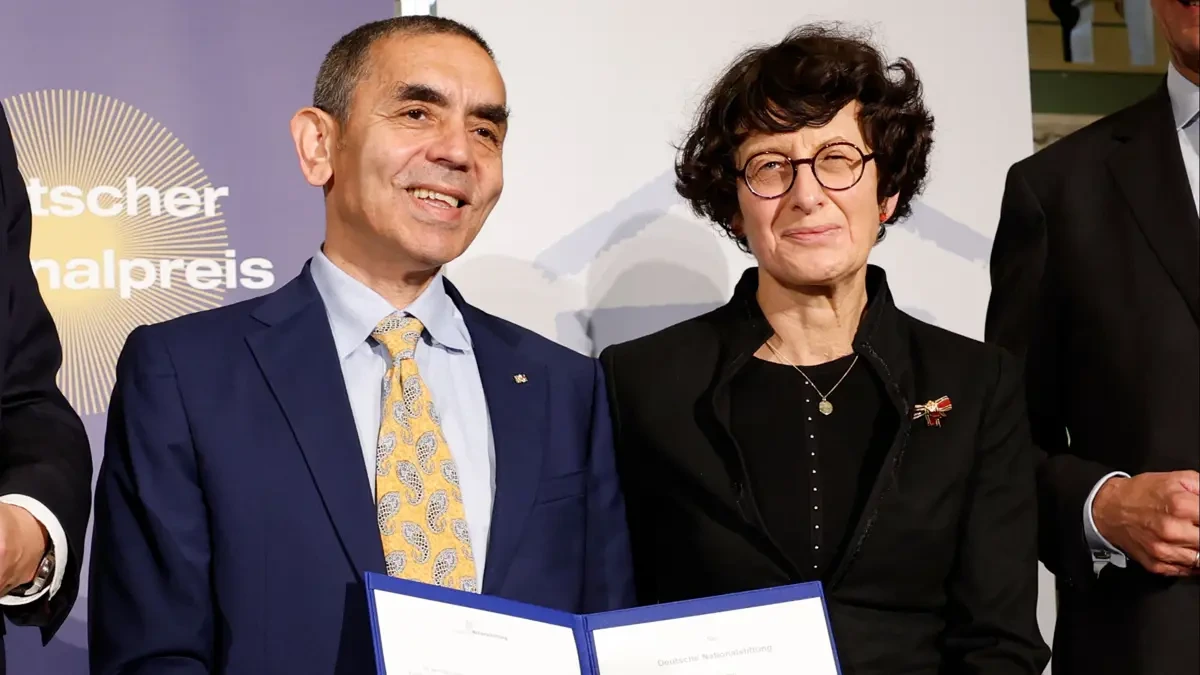 Uğur Şahin və Özlem Türeci "BioNTech"dən ayrılır: yeni şirkət quracaqlar