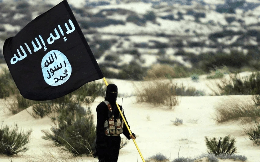 Peşmərgə komandiri: İŞİD özünü bərpa edir