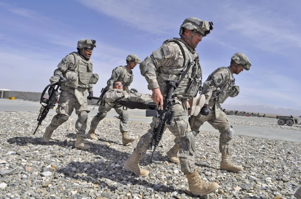 İranın ABŞ aviabazasına hücumları nəticəsində 29 hərbçi yaralanıb