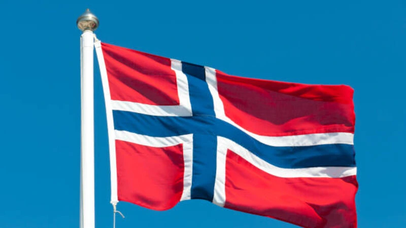 Norveç öz ərazisində nüvə silahı yerləşdirilməyəcəyini bəyan edib