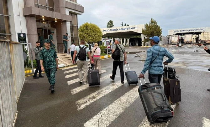 Xalid Kərimli: Quru sərhədlərin bağlı qalması vətəndaşları və sahibkarları sıxır