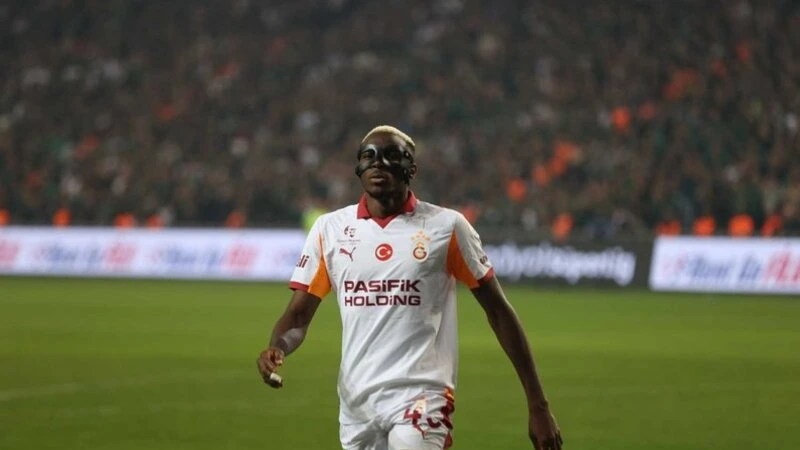 Osimhen üçün Bundesliqadan böyük təklif