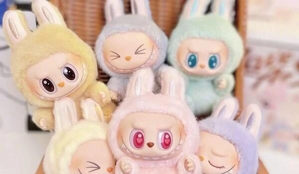 Psixoloq: "Labubu" kimi qorxunc simalı oyuncaqlar uşaqda ambivalent hisslər oyada bilər