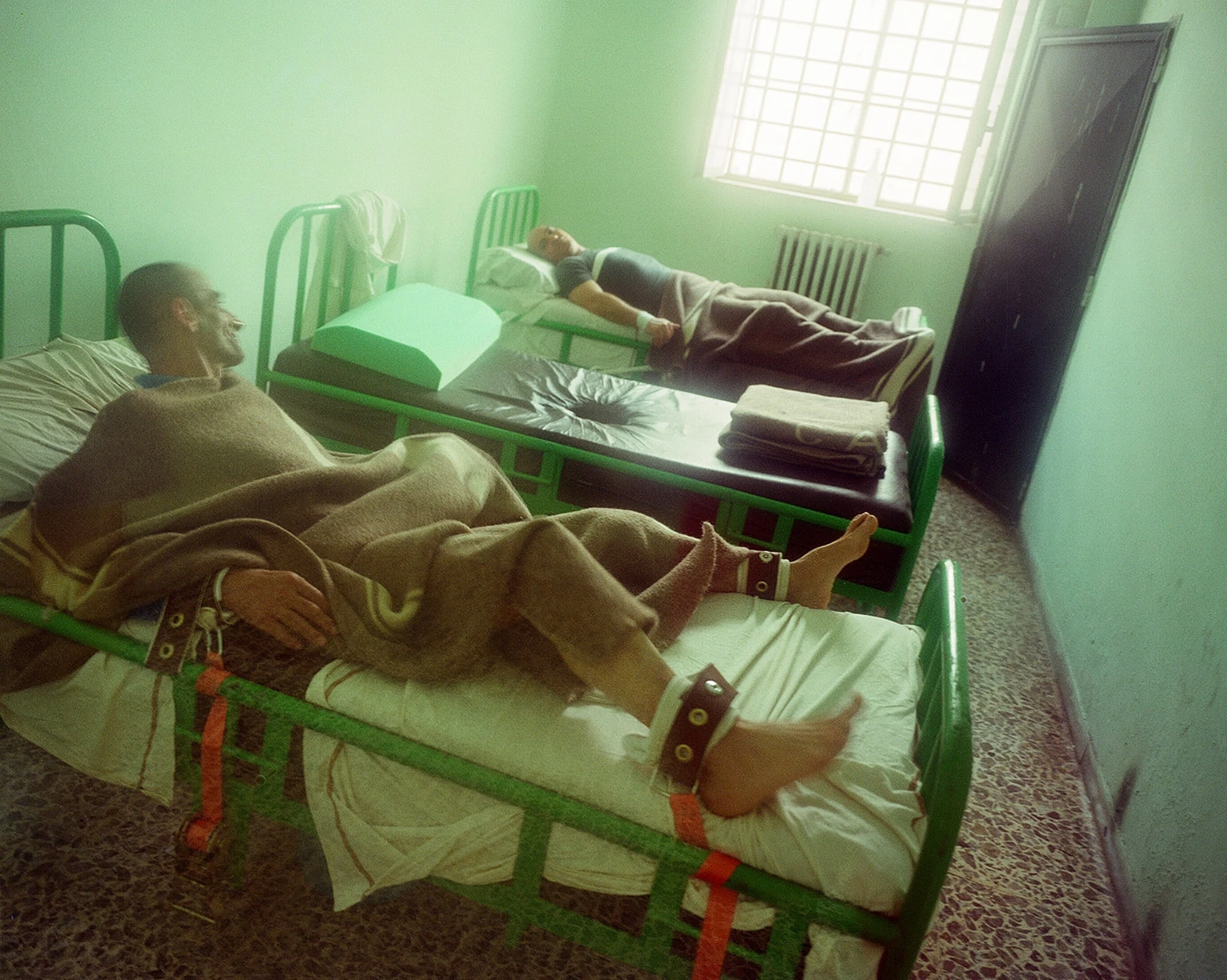 Sağlam biri psixiatrik xəstəxaya yerləşdirilərsə...