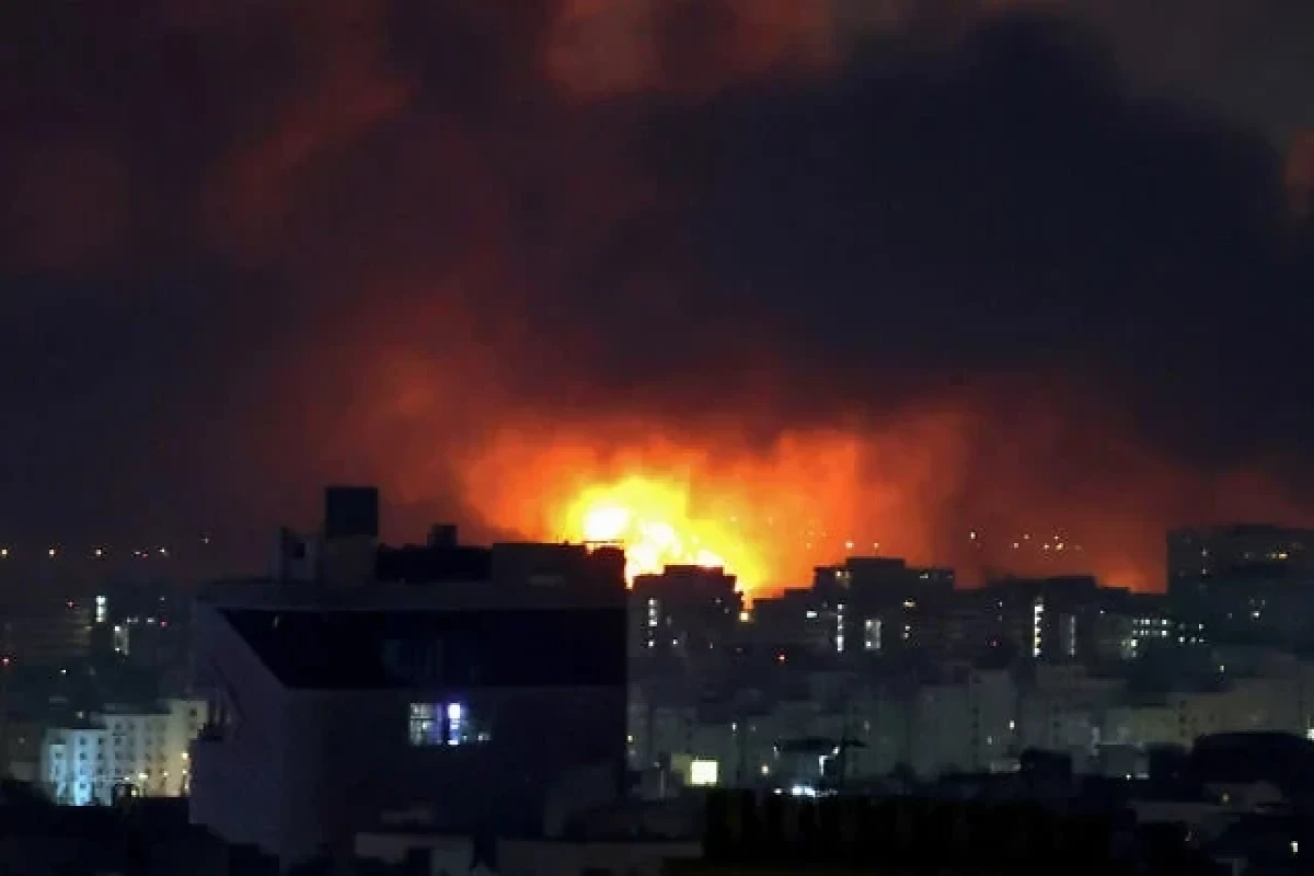 İsrailin 80-dən çox qırıcısı İranda hərbi obyektləri məhv edib