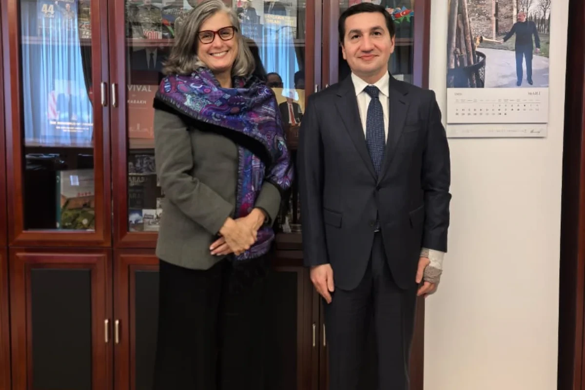 Anaklaudia Rossbax Hikmət Hacıyevlə WUF13-ə hazırlığı müzakirə edib