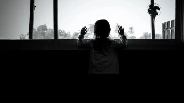 Uşaqlara müharibəni necə anlatmalı?