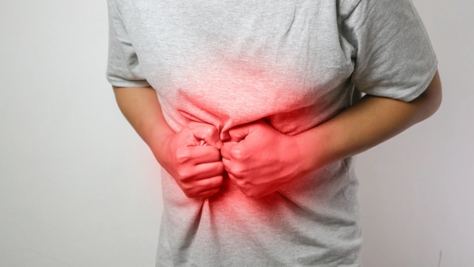 Gecə mədə yanması ciddi xəstəliklərin xəbərçisi ola bilər