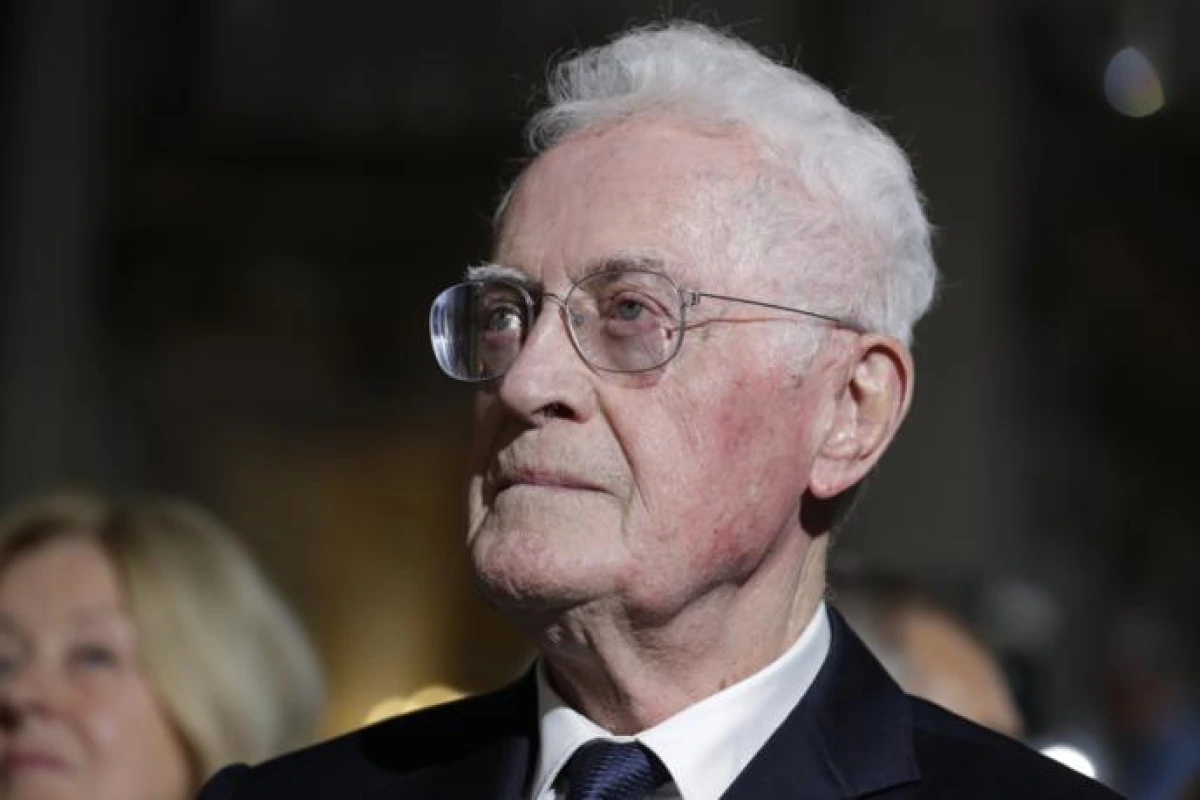 Fransanın sabiq Baş naziri vəfat edib