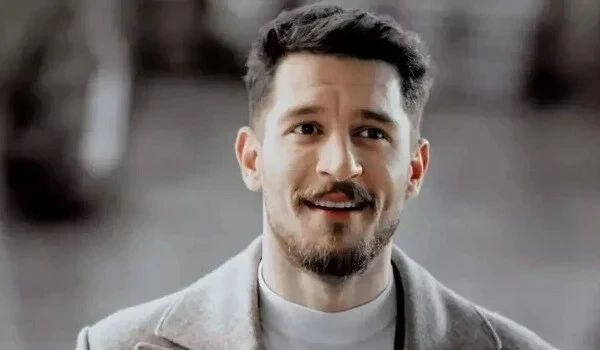 “Yeraltı” serialının Bozosu Bakıya gəlir