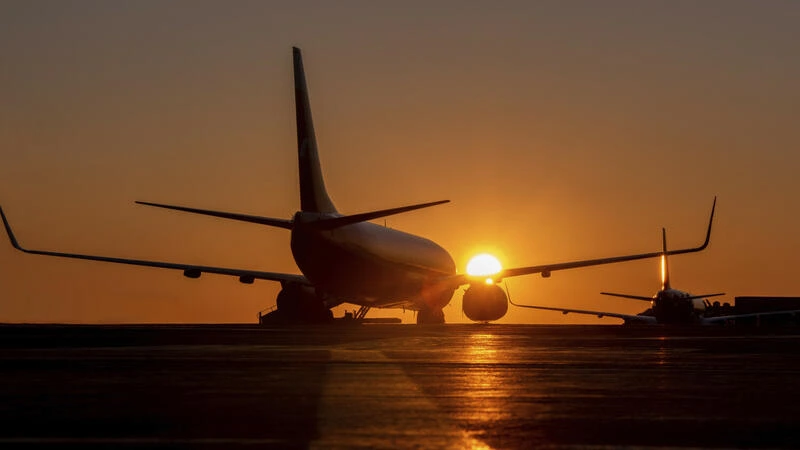 ABŞ-nin hərbi təyyarəsi uçuş zamanı fövqəladə siqnal verib