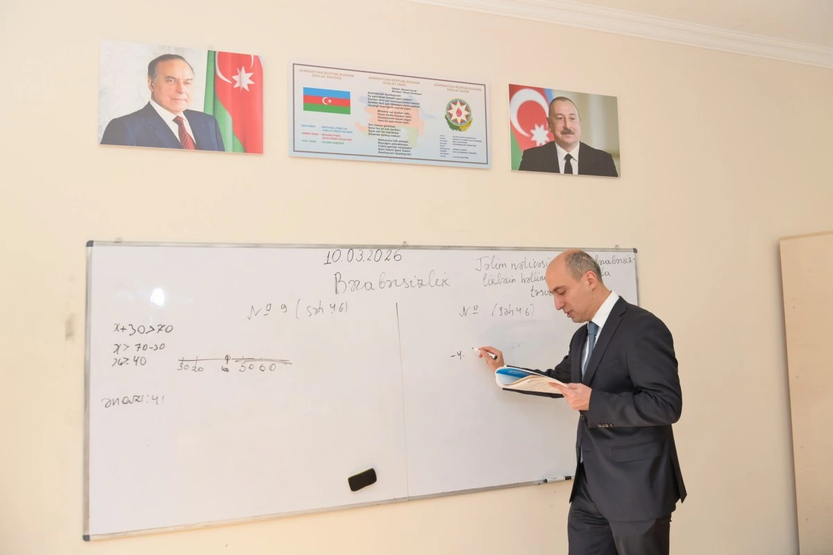 Emin Əmrullayev Xankəndi və Xocalı məktəblərində olub - FOTO