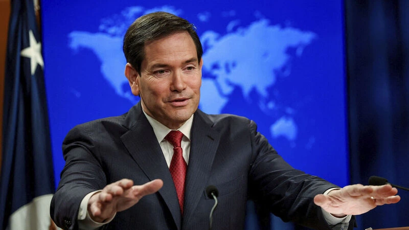 Rubo: Xameneiyə biz zərbə endirməmişik