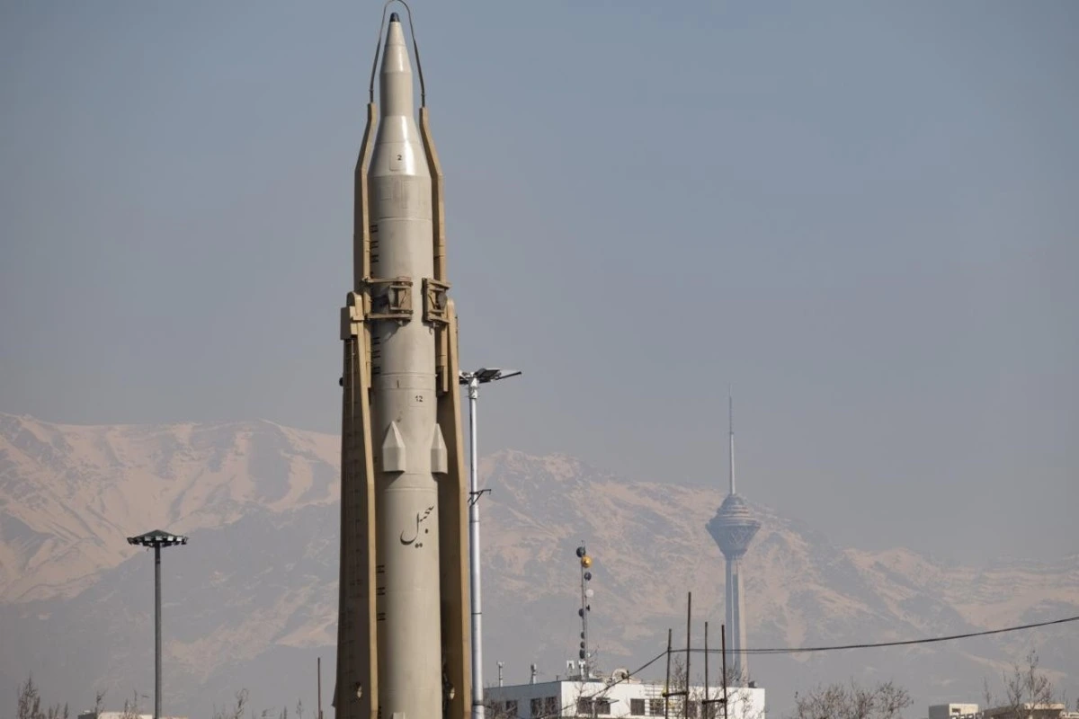 İran müharibə başlayandan bəri ilk dəfə “Sejjil” superağır raketindən istifadə edib